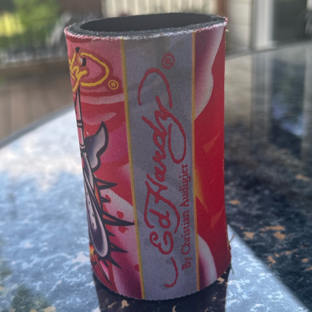 Ed Hardy by Christian Audigie Koozie Can Hugger Royal Bulldog Drink Accessory - Picture 4 of 8